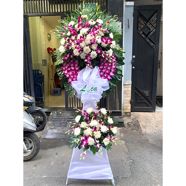 Hoa chia buồn mẫu 8